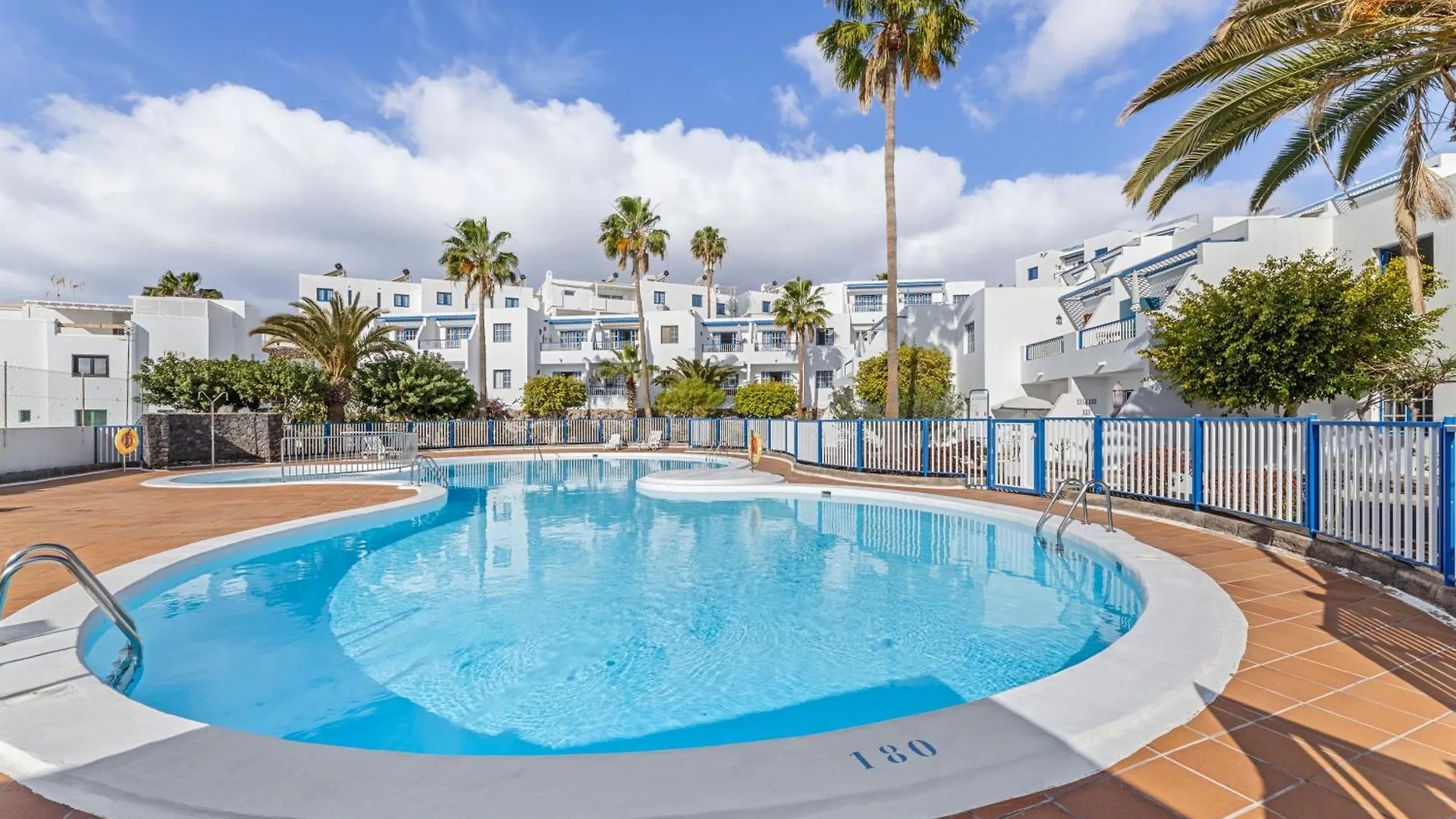 Apartamento Perla Atalaya Puerto del Carmen  0*, Puerto del Carmen (Lanzarote)